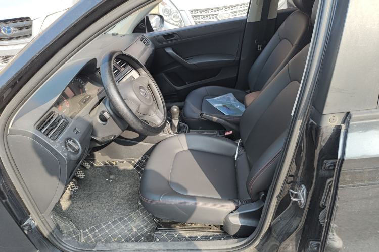 Used Volkswagen Santana 2013 1.4L Manual Fashion Edition