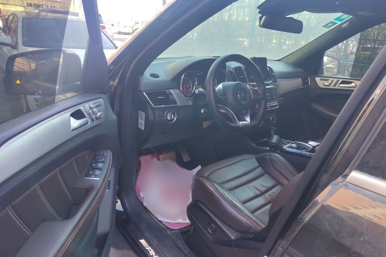 Used Mercedes-Benz GLE AMG 2015 AMG GLE 63 4MATIC