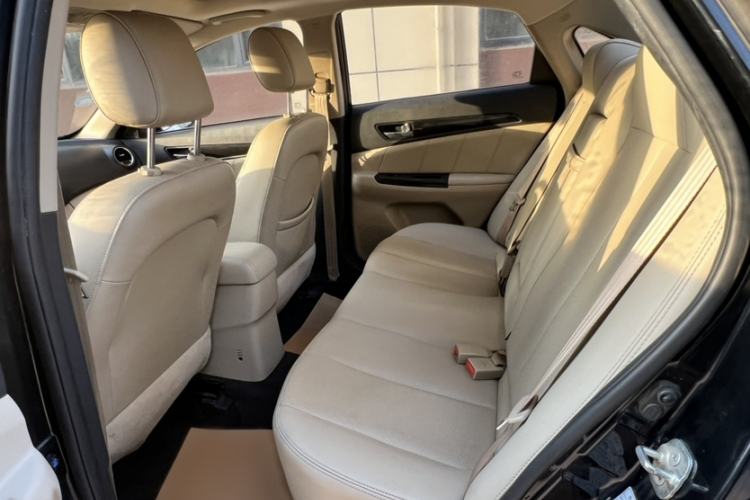 Used Changan Eado 2014 1.6L Automatic Prestige Model
