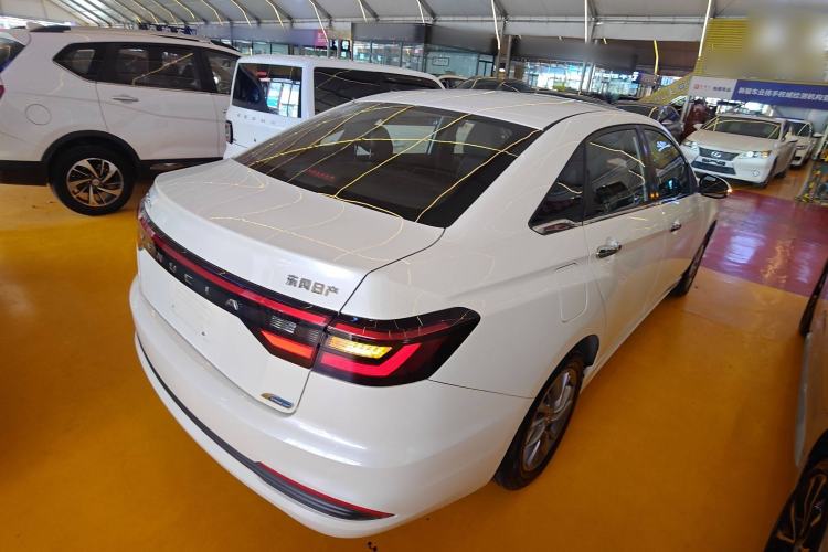 Used Venucia D60 2021 PLUS 1.6L XL CVT Yue Ling Edition
