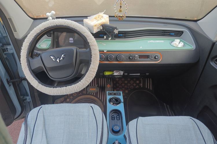 Used Wuling Hongguang MINIEV 2020 Freedom Version Lithium Iron Phosphate
