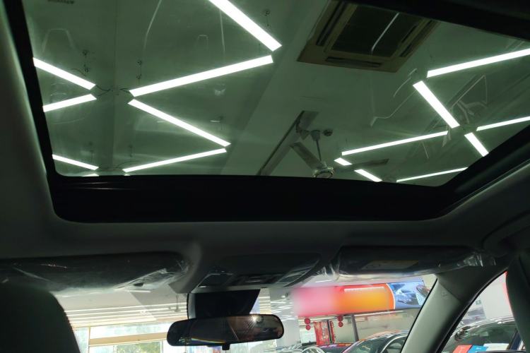 Used Toyota Wildlander 2023 2.0L CVT Two-Wheel Drive Luxury PLUS Edition
