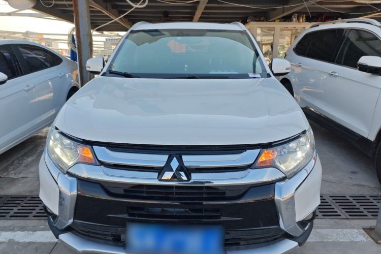 Used Mitsubishi Outlander 2018 2.4L 4x4 Elite Edition 5 Seats