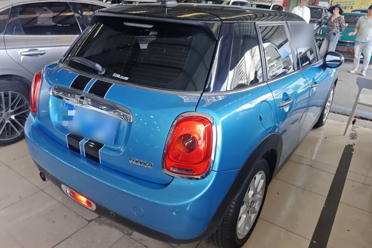 Used  MINI 2015 1.5T COOPER Fun Five-Door Edition
