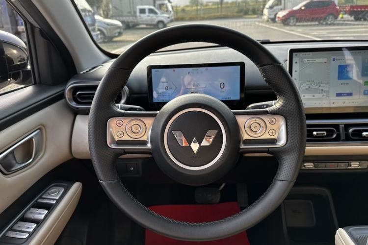 Used Wuling Bingo PLUS 2024 510 km Flagship Edition Four-Seater Version
