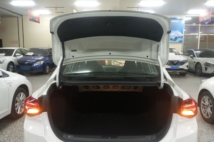 Used Chevrolet Cavalier 2021 325T Automatic Enjoyment Edition
