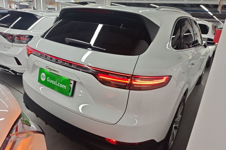 Used Porsche Cayenne 2022 Cayenne E-Hybrid 2.0T Platinum Edition
