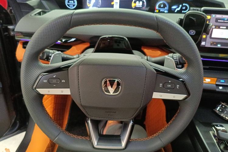 Used Changan UNI-V 2023 2.0T Leading-Speed Edition
