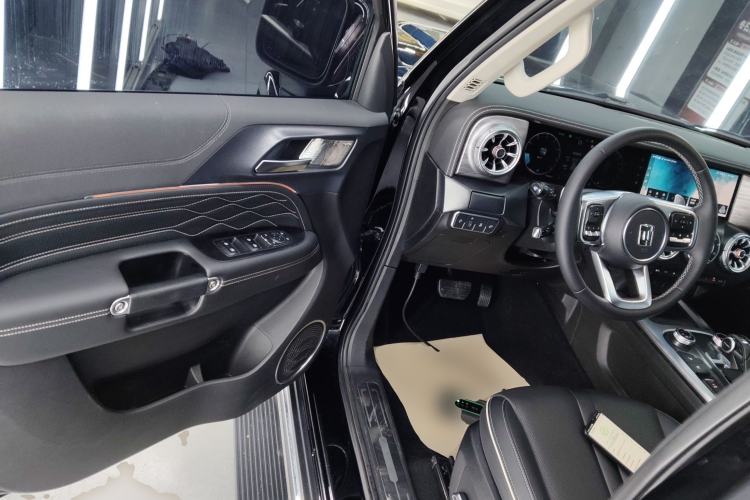 Used Tank 300 2023 City Edition 2.0T—Stylish as Ever
