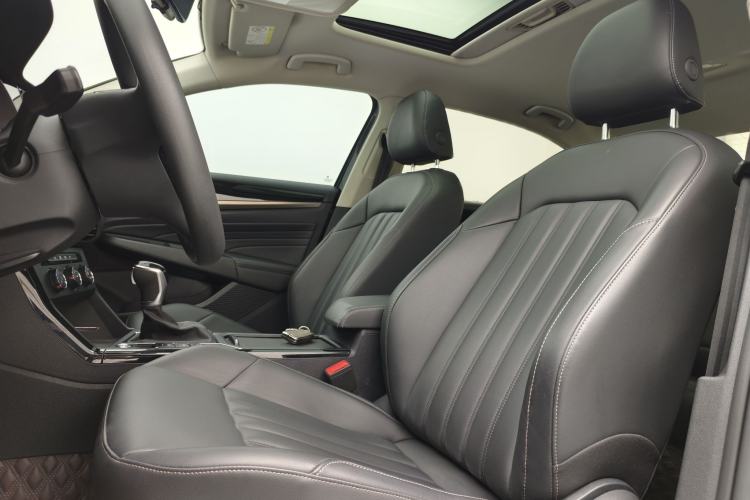 Used Volkswagen Passat 2019 280TSI Business Edition China VI