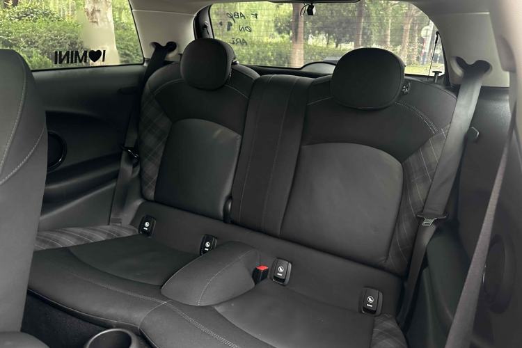 Used  MINI 2016 1.5T COOPER
