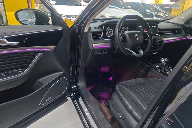 Used Hongqi HS5 2022 Revised Version 2.0T Smart Connect Flagship Edition
