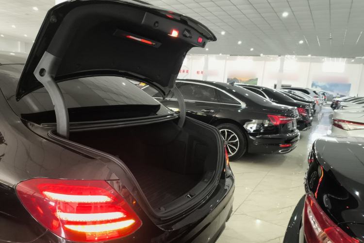 Used Mercedes-Benz E-Class (Import) 2020 E 260 Sport Edition