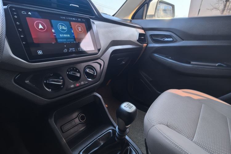 Used Wuling Hongguang 2019 1.5L S Standard Version China VI LAR
