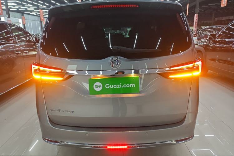 Used Buick GL8 2023 Land Executive Class Smart Enjoyment Model
