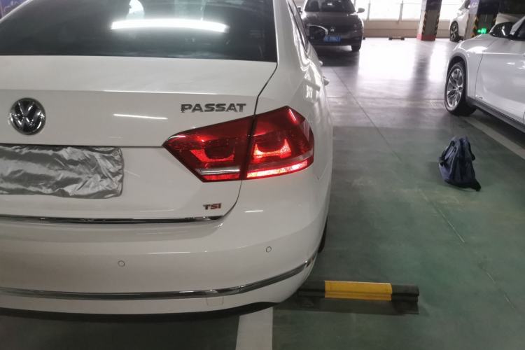 Used Volkswagen Passat 2014 1.8TSI DSG Prestige Navigation Edition
