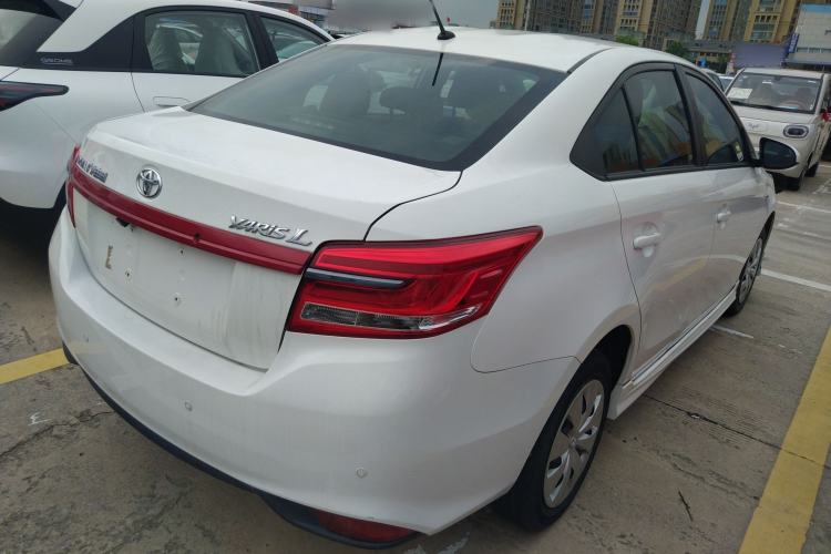 Used Toyota YARiS L 2018 1.5E CVT Champion Limited Edition
