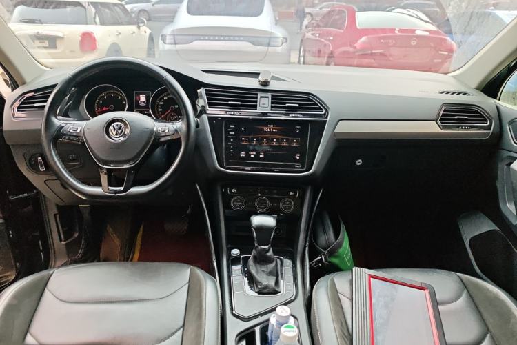 Used Volkswagen Tiguan L 2019 Updated Version 330TSI Automatic Two-Wheel Drive Panoramic Comfort Edition China VI Standard
