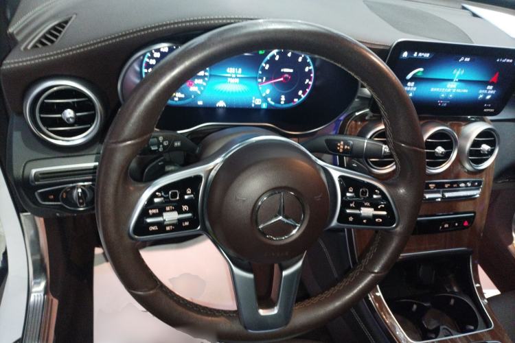 Used Mercedes-Benz GLC 2020 Facelift GLC 300 L 4MATIC Dynamic Edition