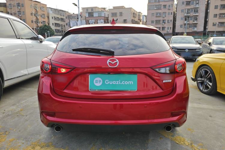 Used Mazda Mazda 3 Axela 2017 Hatchback 2.0L Automatic Sport Model China VI Standard