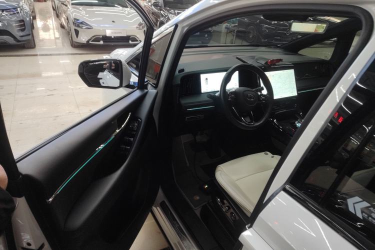 Used GAC Trumpchi M8 2023 Zongshi Series Dual-Motor Supreme Edition