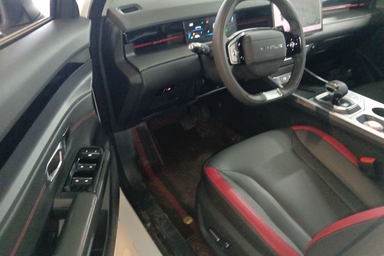 Used JETOUR Dashing 2025 1.5T DCT Youth UP