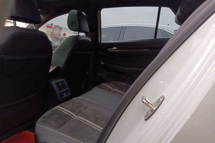 Used Volkswagen Golf 2021 280TSI DSG R-Line
