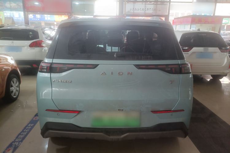 Used AION Y 2022 70 Tech Edition Lithium Iron Phosphate
