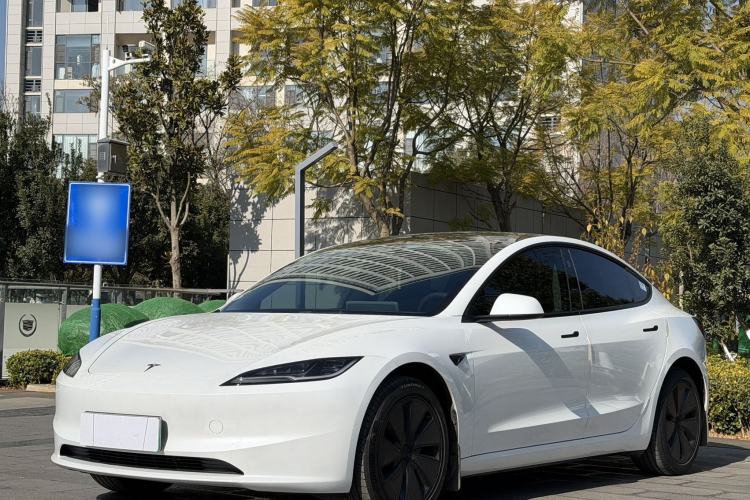 Used Tesla Model 3 2025 Rear-Wheel-Drive Version