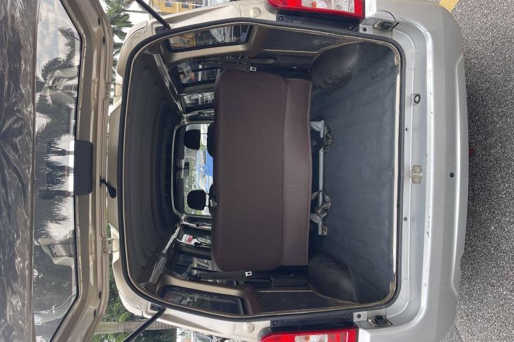 Used Wuling Rongguang EV 2022 Basic Passenger Bus Powered by Penghui Battery
