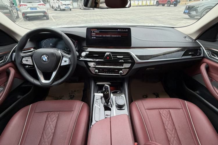Used BMW 5 Series 2021 525Li Luxury Package
