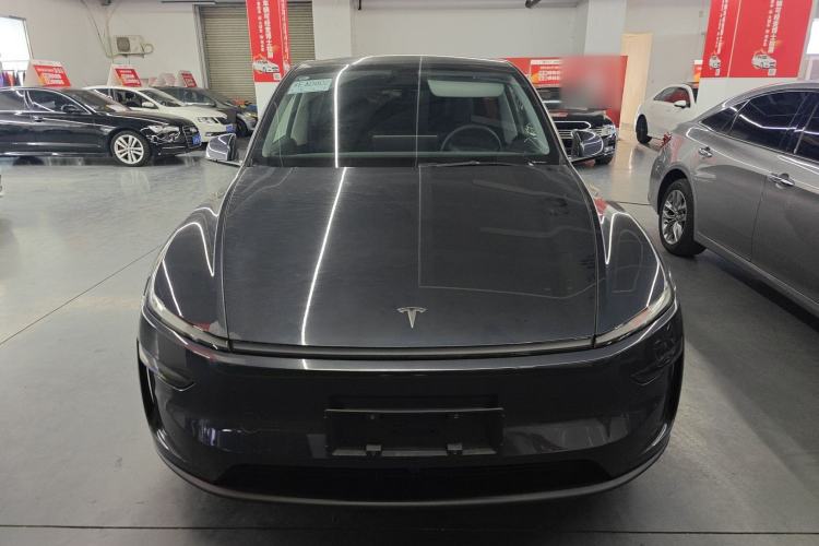 Used Tesla Model Y 2025 Long-Range All-Wheel Drive First Edition