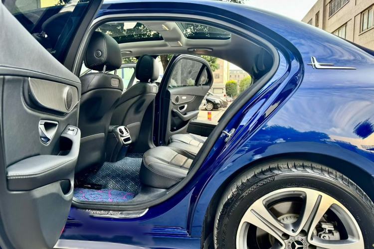 Used Mercedes-Benz C-Class 2019 C 260 L Sport Edition