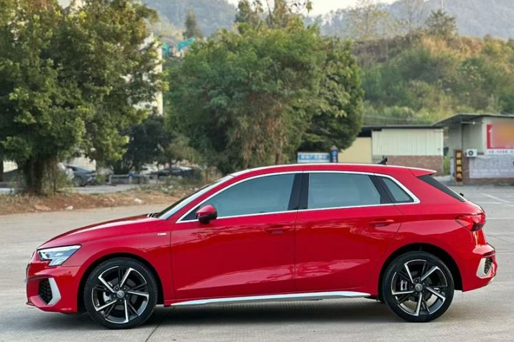 Used Audi A3 2022 Sportback 35 TFSI Fashionable Sports Model
