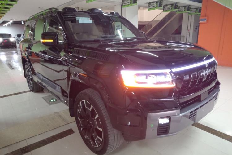 Used  Leopard 8 2025 Smart & Brave Flagship Edition 6 Seats
