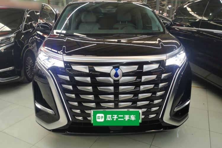 Used Denza D9 2022 DM-i 970 Four-Wheel Drive Flagship Model
