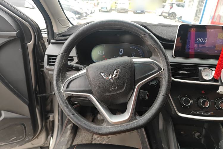 Used Wuling Hongguang S3 2018 1.5T Manual Comfort Model China V Standard