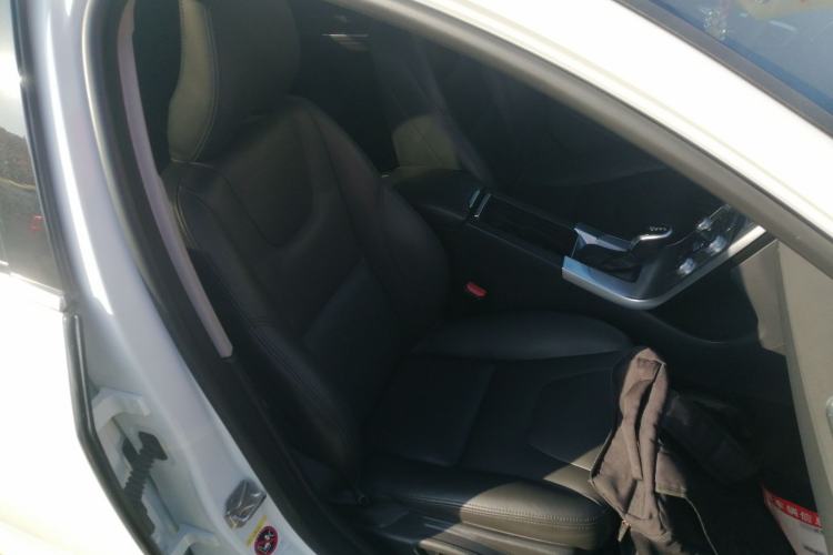 Used Volvo S60 2017 S60L T4 Smart Range Edition