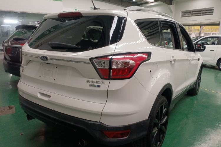 Used Ford Kuga 2017 EcoBoost 245 Four-Wheel-Drive Sport Model
