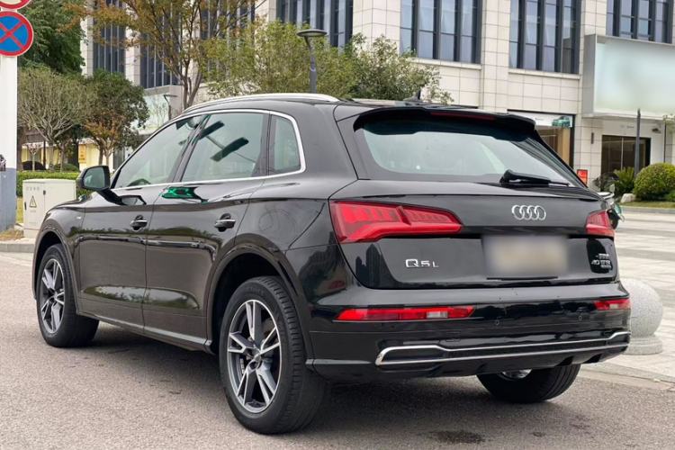 Used Audi Q5L 2020 Updated 40 TFSI Prestige Fashion Edition
