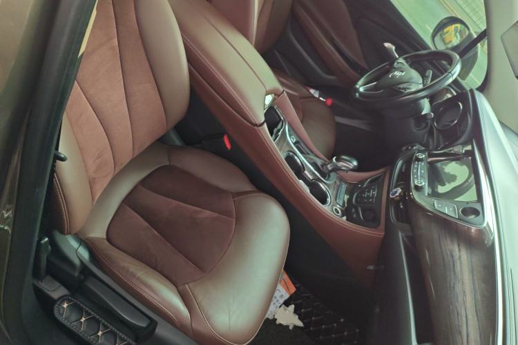 Used Buick Envision 2016 20T Two-Wheel-Drive Elite Model
