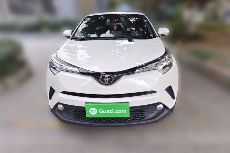 Used Toyota C-HR 2018 2.0L Leading with Sunroof China V Standard