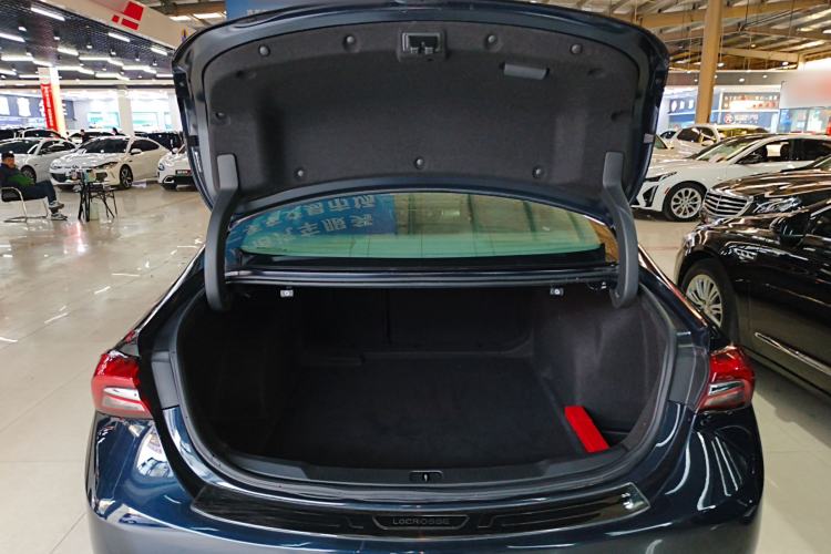 Used Buick LaCrosse 2019 28T Luxury Model