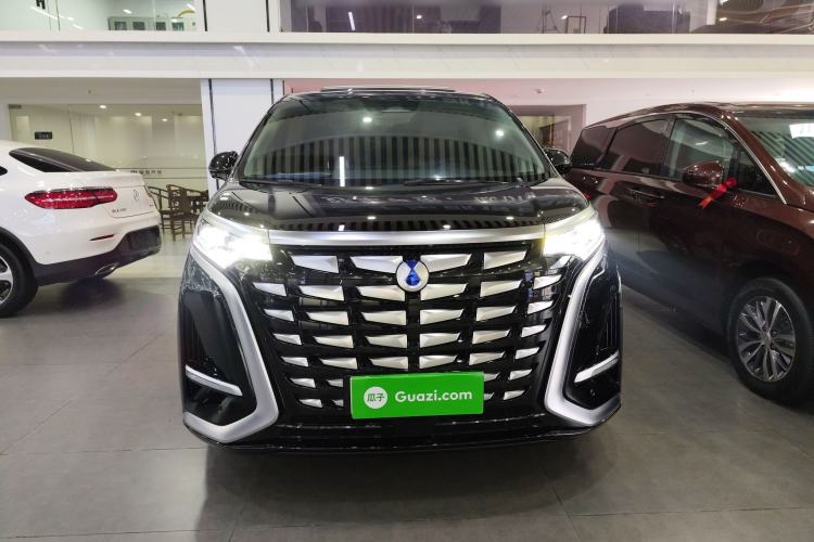 Used Denza D9 2024 DM-i 1050 Luxury Model