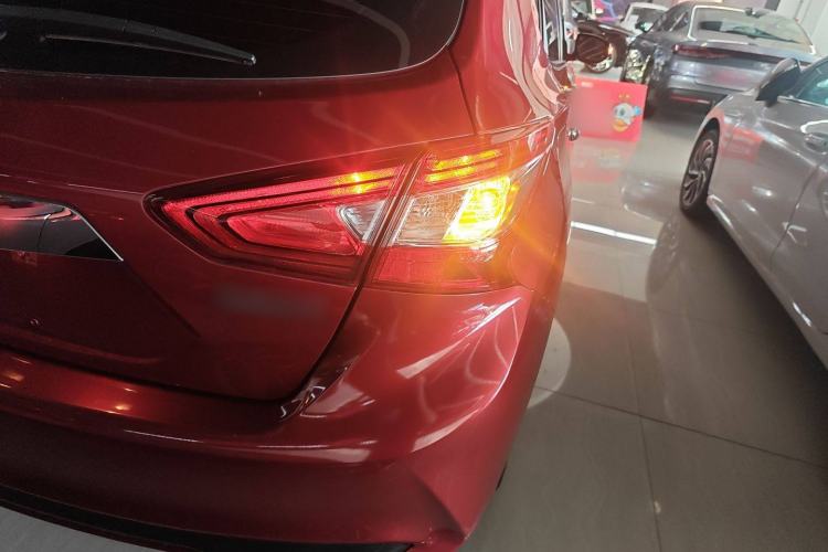 Used Nissan Tiida 2023 1.6L CVT Smart Drive Version