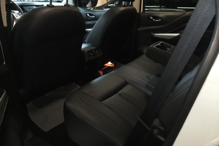 Used Nissan Terra 2020 2.5L XL Upper 4WD Automatic Four-Wheel Drive Luxury Edition
