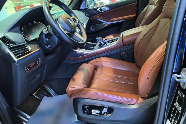 Used BMW X7 2019 xDrive40i Executive Model M Sport Package