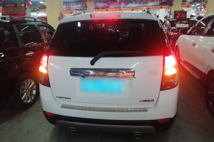 Used Chevrolet Captiva 2014 2.4L 4x4 Flagship Edition 7 Seats
