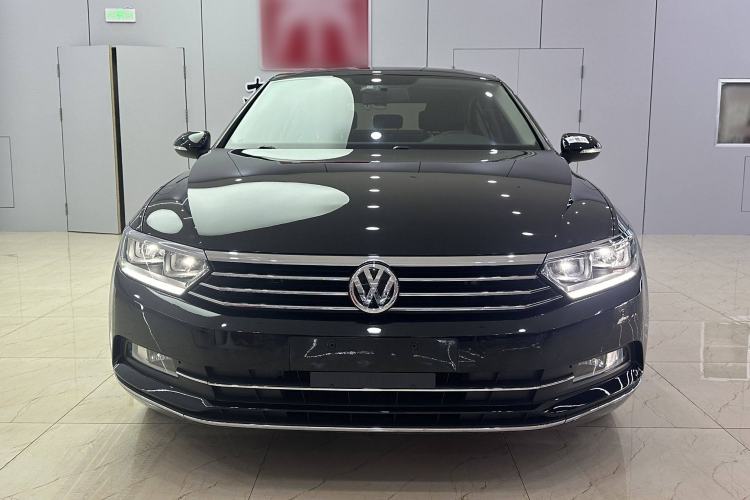 Used Volkswagen Magotan 2019 330TSI DSG Leading Model China VI Standard

