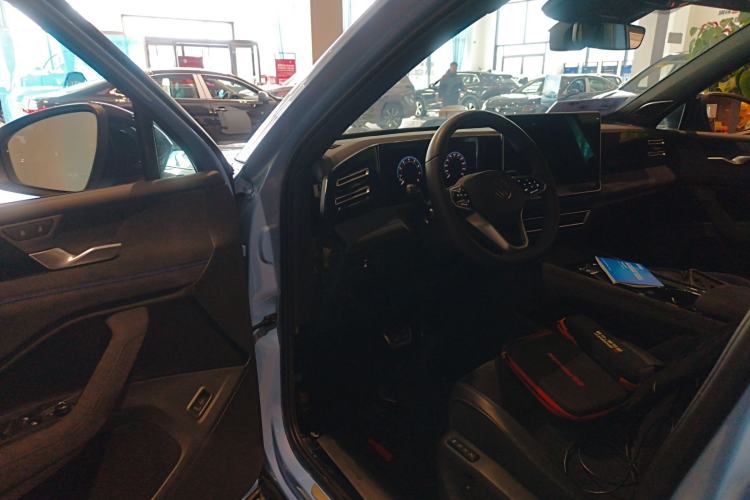 Used Volkswagen Tiguan L 2024 PRO 380TSI Four-Wheel Drive R-Line Prestige Edition